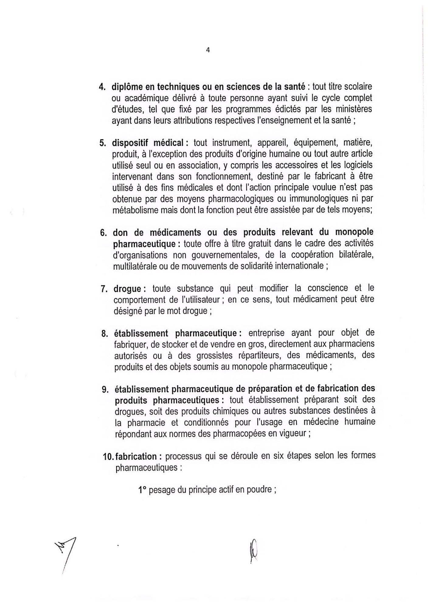 Loi n° 1/11 du 8 mai 2020 — official PDF page 4; original table columns, symbols and diagram connections