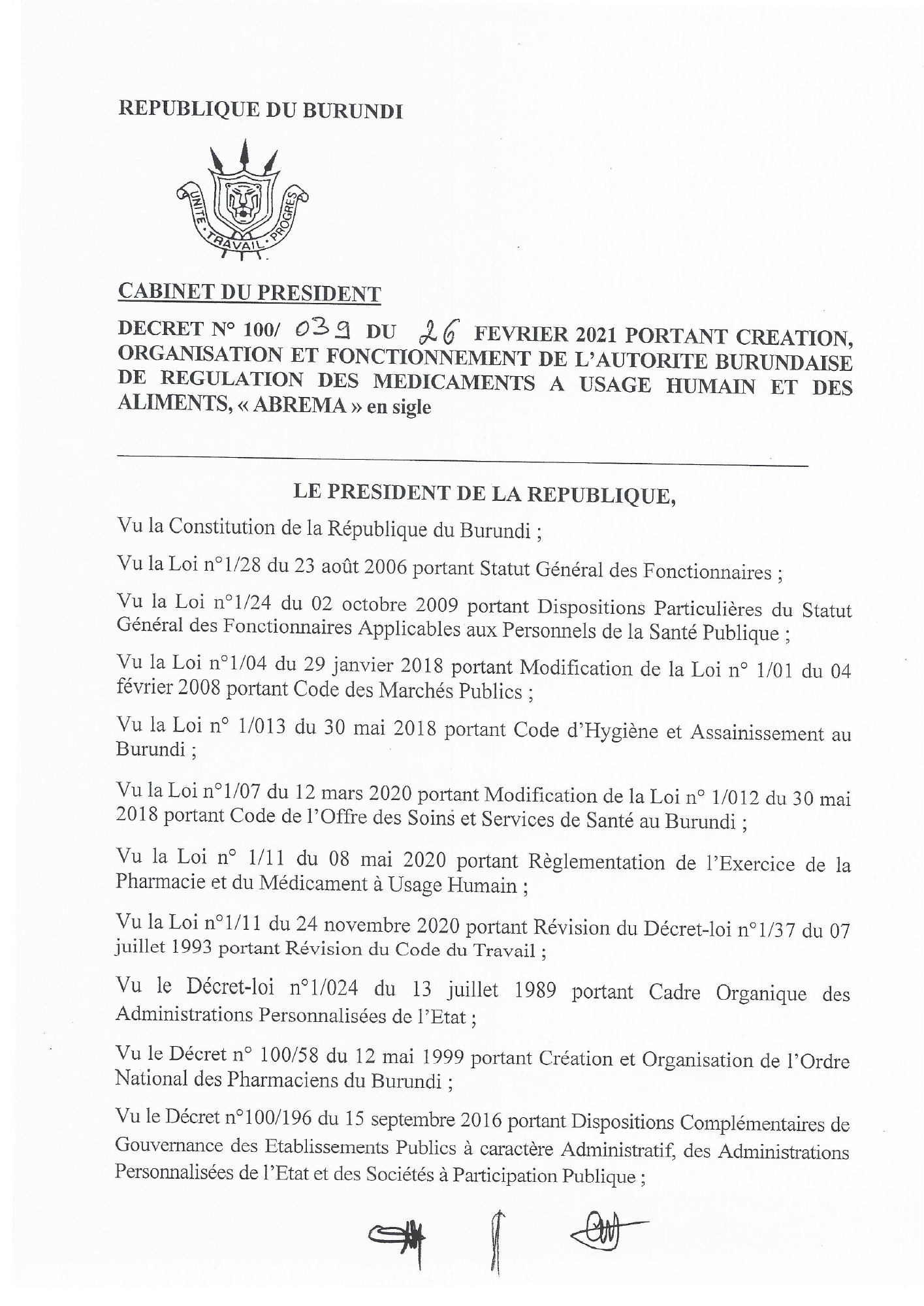 Décret n° 100/039 du 26 février 2021 — official PDF page 1; original table columns, symbols and diagram connections